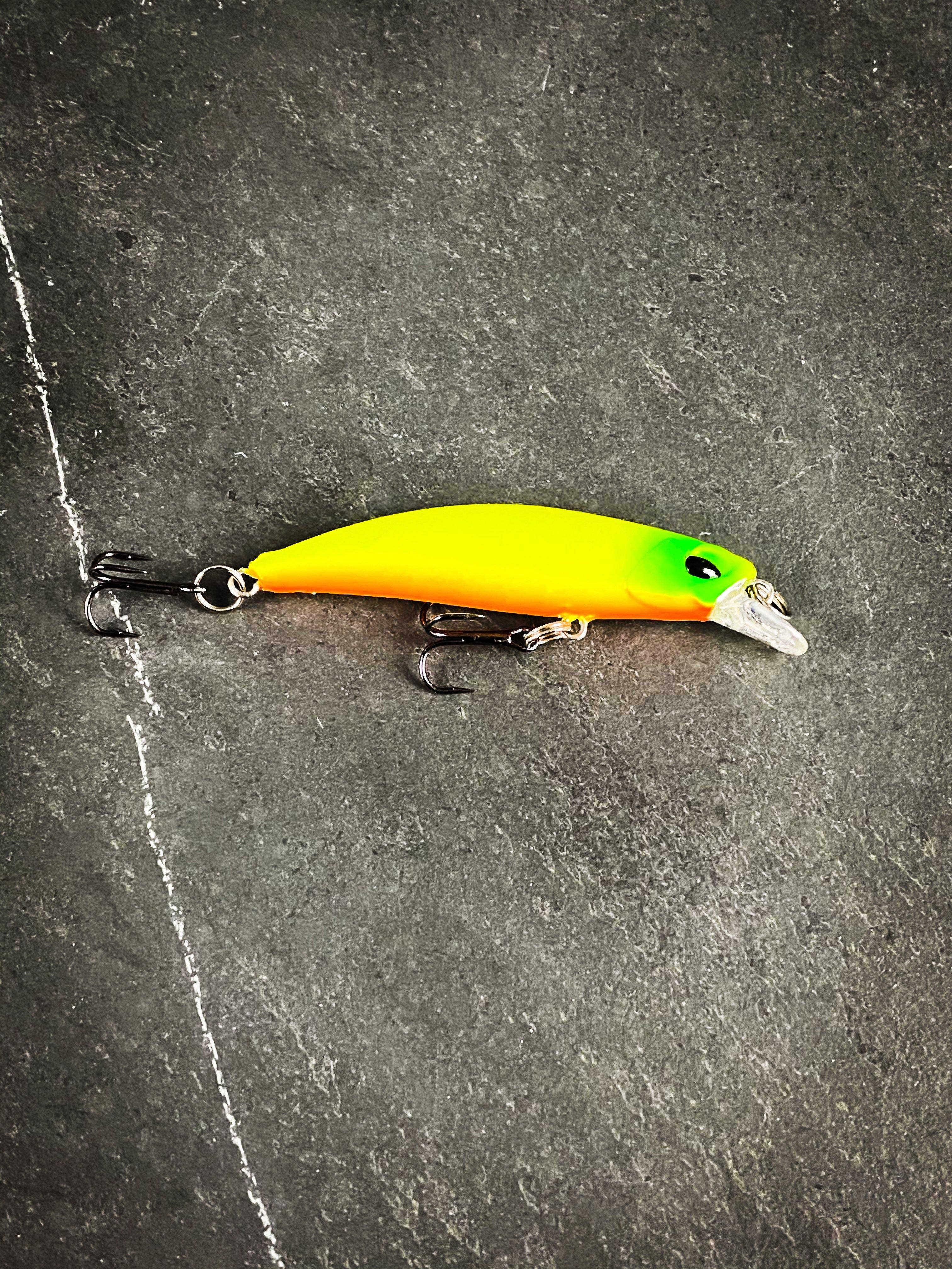 Outdoor Junction - Wholesale Sporting Accessories - Skinny Hard Crankbait Sinking Minnow23