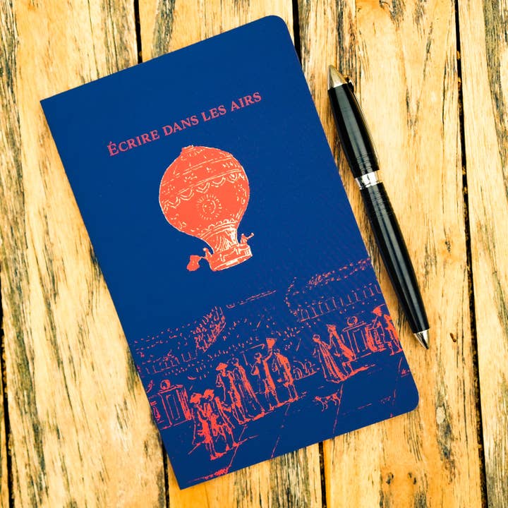 Anteckningsbok A5 – Writing in the Air – 128 linjerade sidor för wholesale av Atelier d’Albion