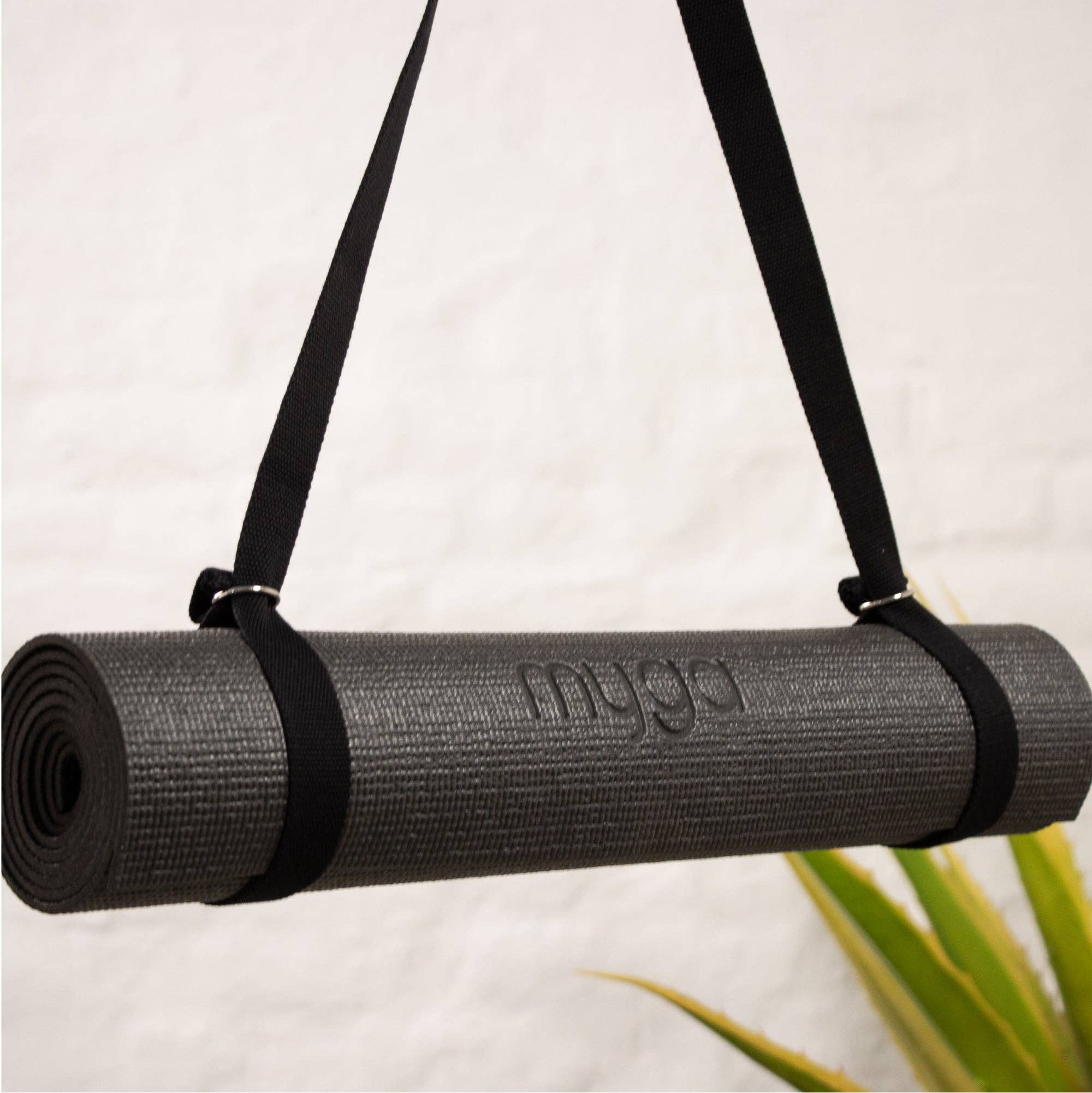 Myga Europe - Wholesale Yoga Block/Bolster - Cork yoga stabilization set of 2 cork blocks and a 2 in 1 yoga strap - black11
