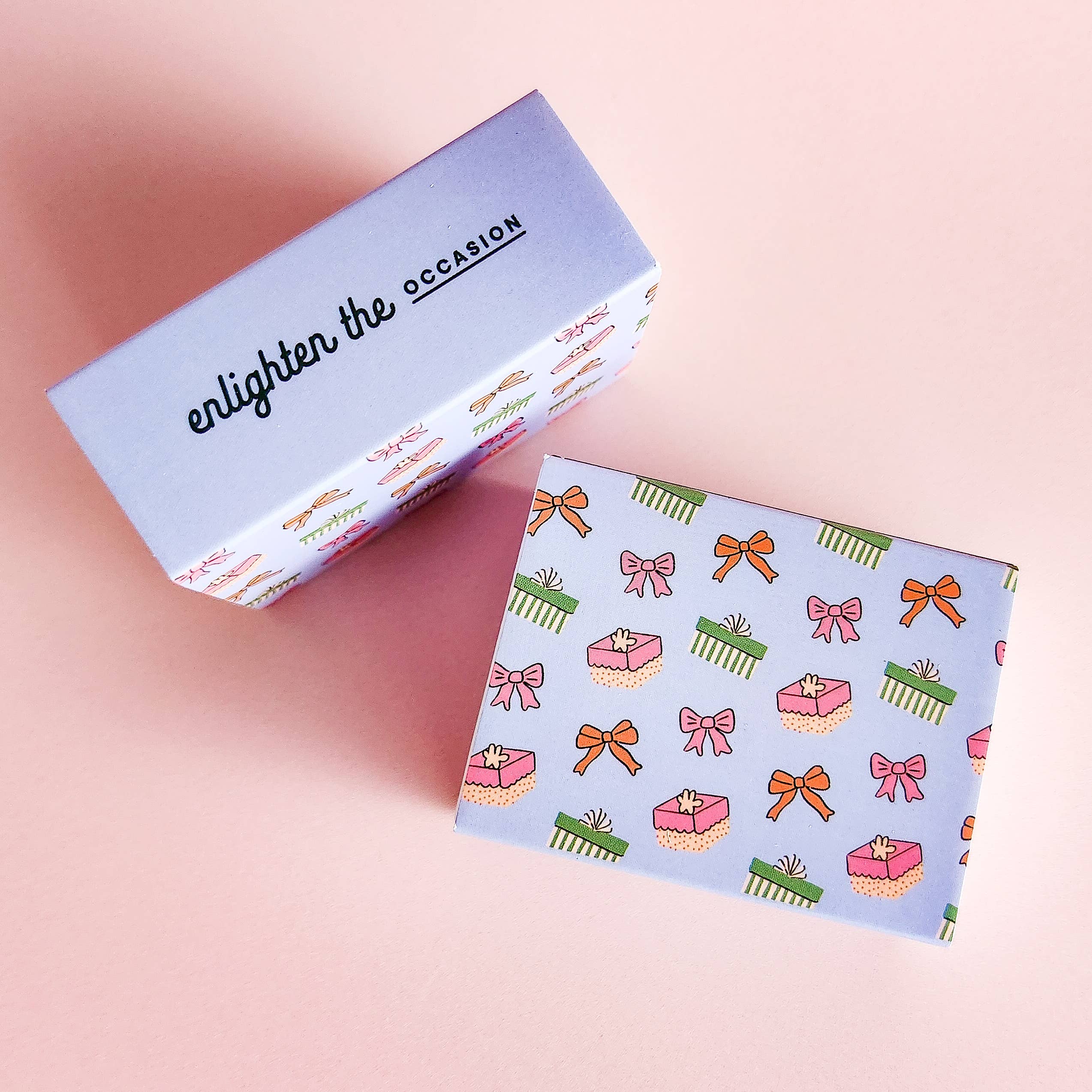 Enlighten the Occasion - Wholesale Lucifers - Cadeauverpakking Lucifersdoosje met Kleurrijke Lucifers1