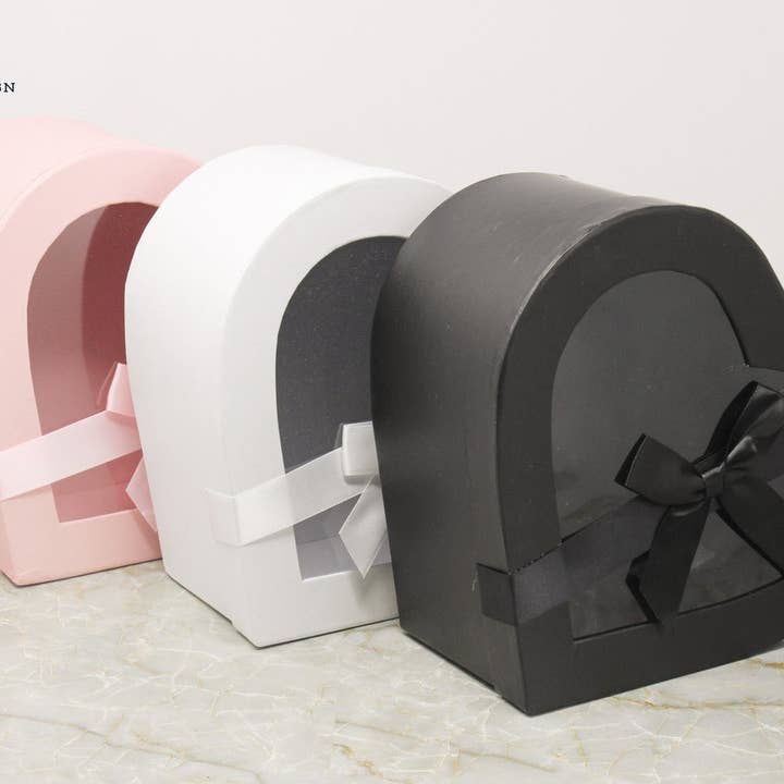 Elegant Design Supply - Vendita all'ingrosso Confezioni regalo - Scatola a forma di cuore con nastro e coperchio trasparente9