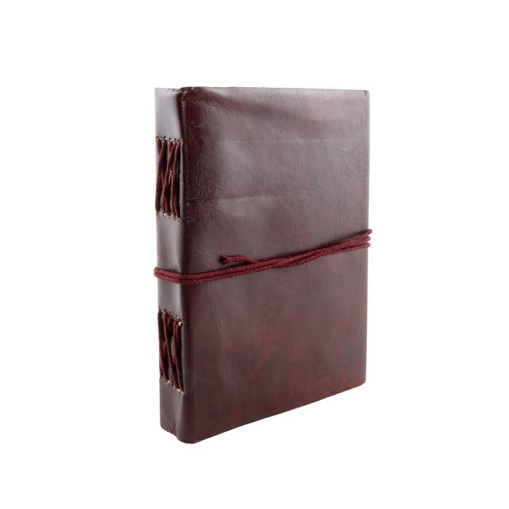 Tribal Trade GmbH – wholesale Sketchbook/sketchpad – Premium brown leather notebook 17.5x12.5x2.5cm