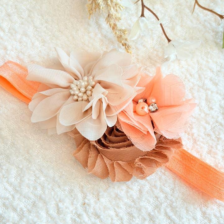 Baby-Pfirsich-Stirnband, beiges Shabby-Chic-Stirnband, Baby-Schleifen für den Großhandel von Jazy and Eve