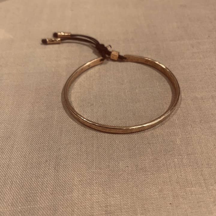 Gehämmerter Mala-Atelier-Reif für den Großhandel von Roseparo