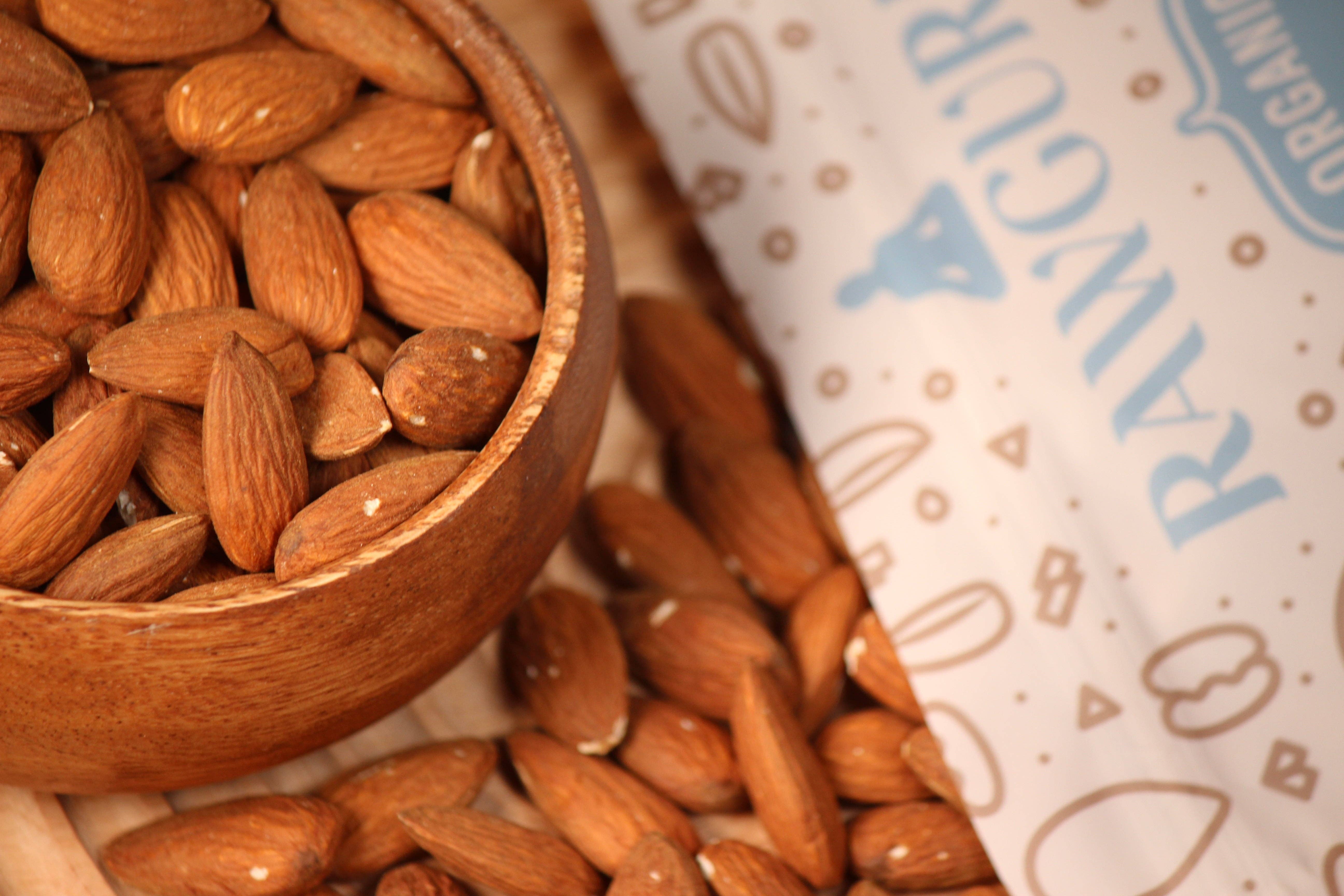 Windy City Organics - Wholesale Nuts - Raw Organic Almonds | 16 oz3