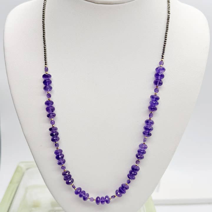 Collana Amethyst Grand Iris per la vendita all'ingrosso da parte di Susan Roberts Jewelry