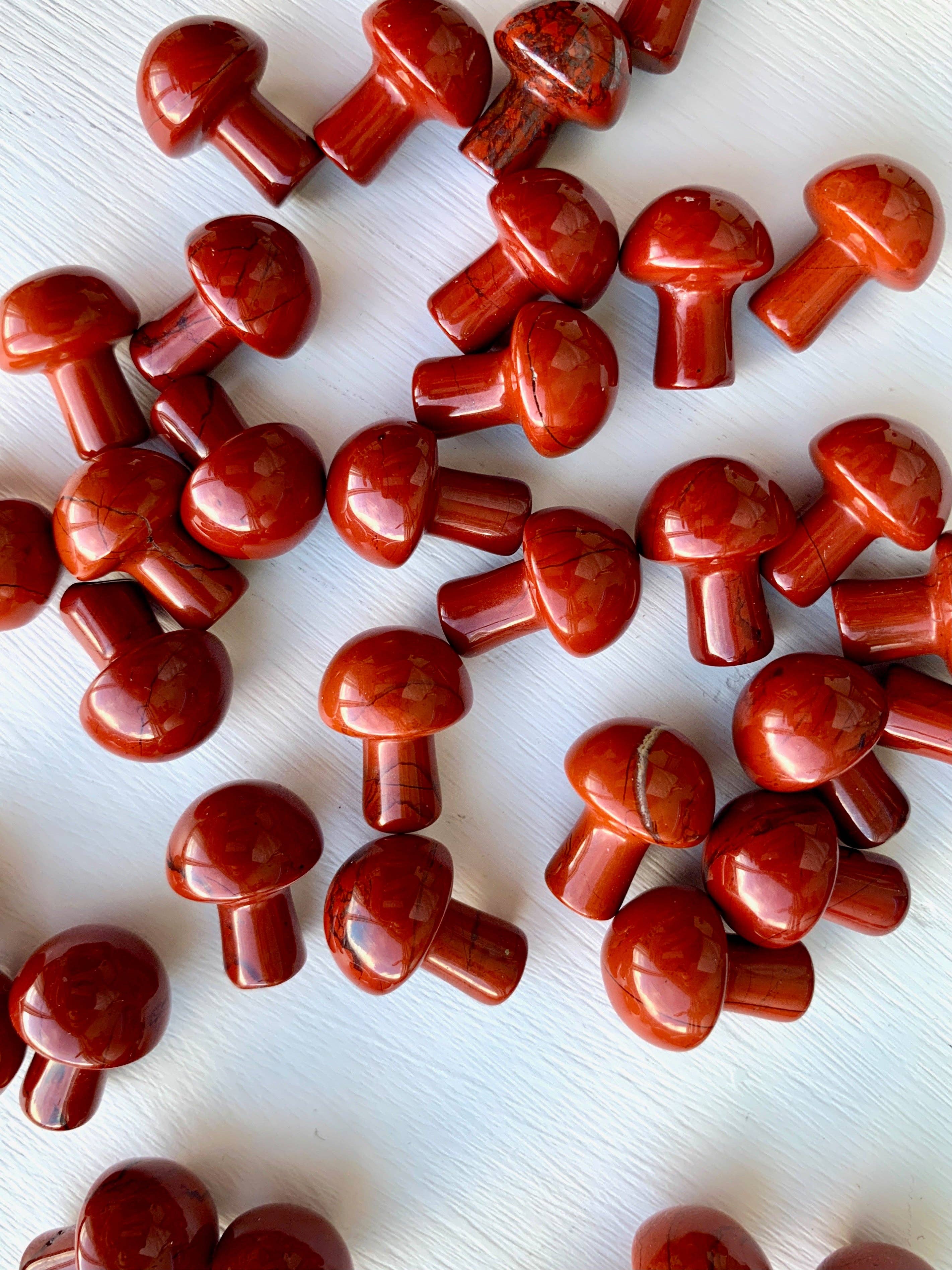 Crystal Vibes Inc. - Vendita all'ingrosso Pietra/cristallo spirituale - Mini intagli a forma di fungo12