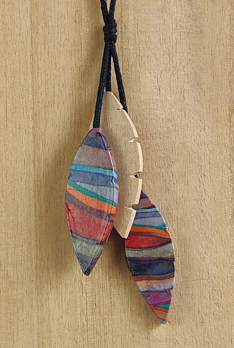 NOA ECCO - Wholesale Decorative Tassel/Wall Drop - Three-leaf pendant0