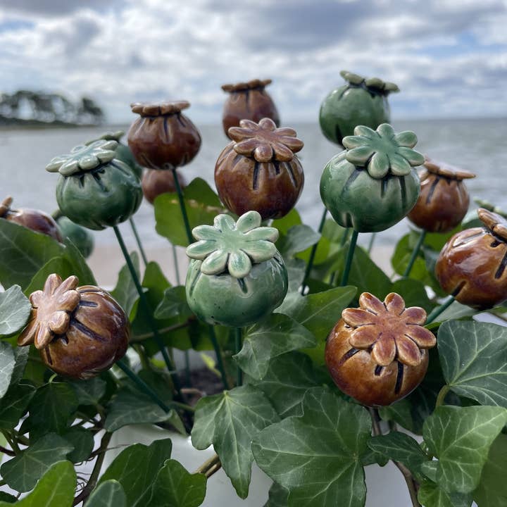 Pannonhem AB. - Wholesale Garden/Lawn Stake - Ceramic Poppy straw, Plant stake,Poppy straw on stem1
