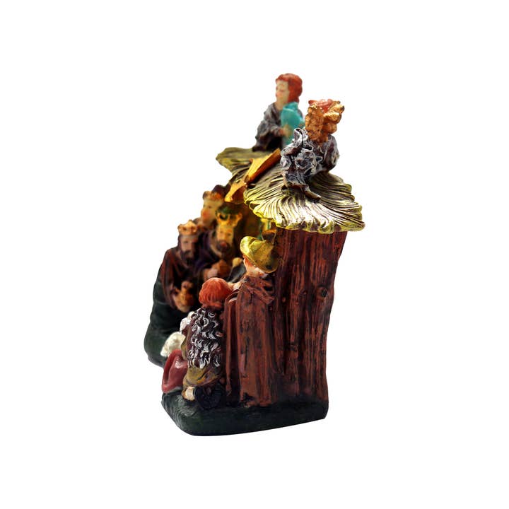 Top Treasures – wholesale Nativity scene decor – Lighted Christmas Village Nativity Scene1