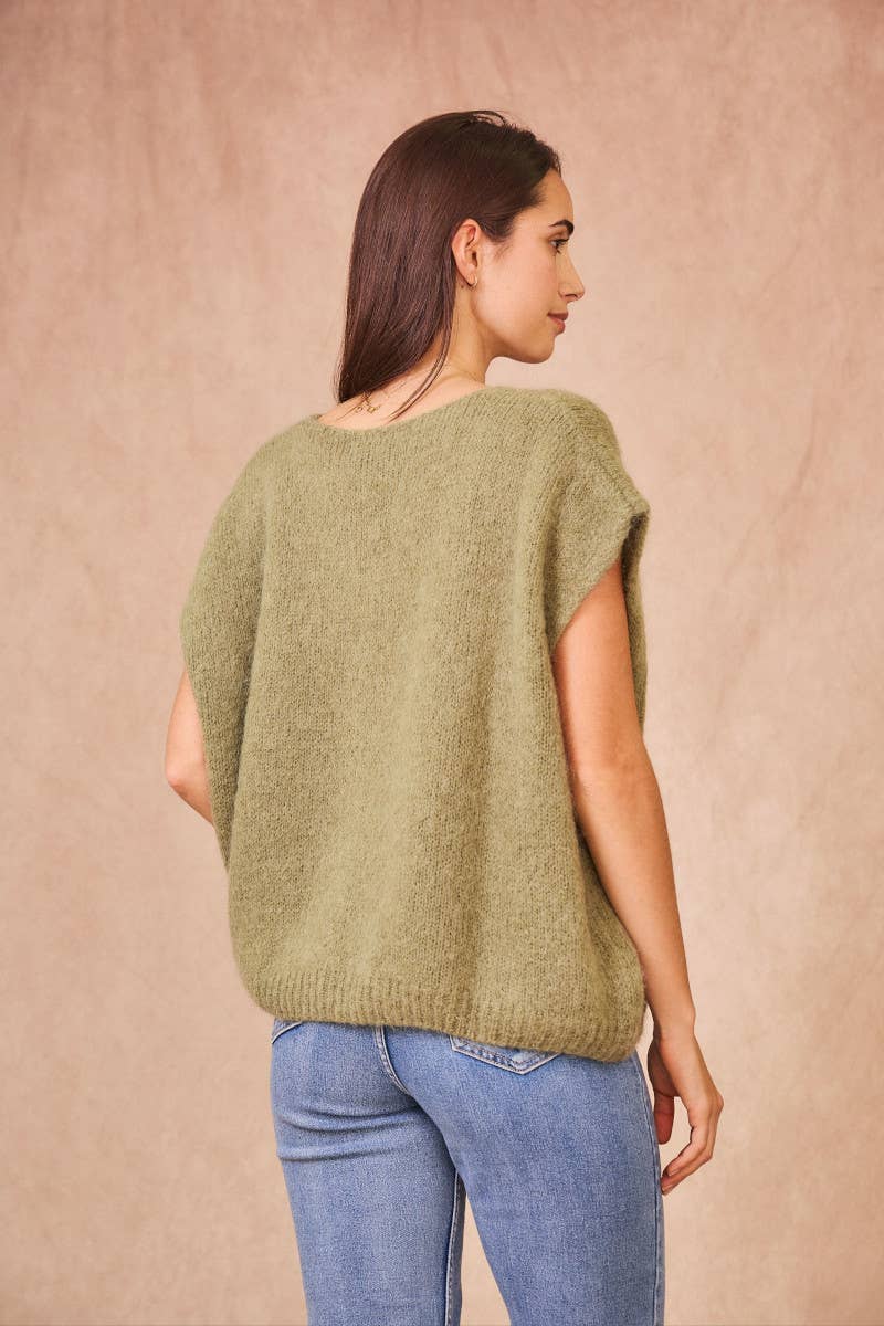 Calie Paris - Wholesale Knit Sweater - Women's - Kid Mohair Sleeveless Cardigan15