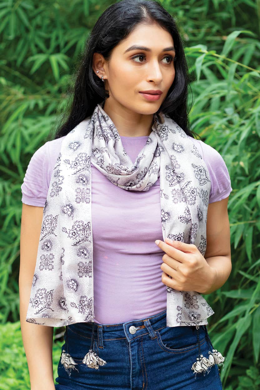 Sevya Handmade - Wholesale Scarf - Women's - Up-Cycled Silk Sari Tassel Scarves7