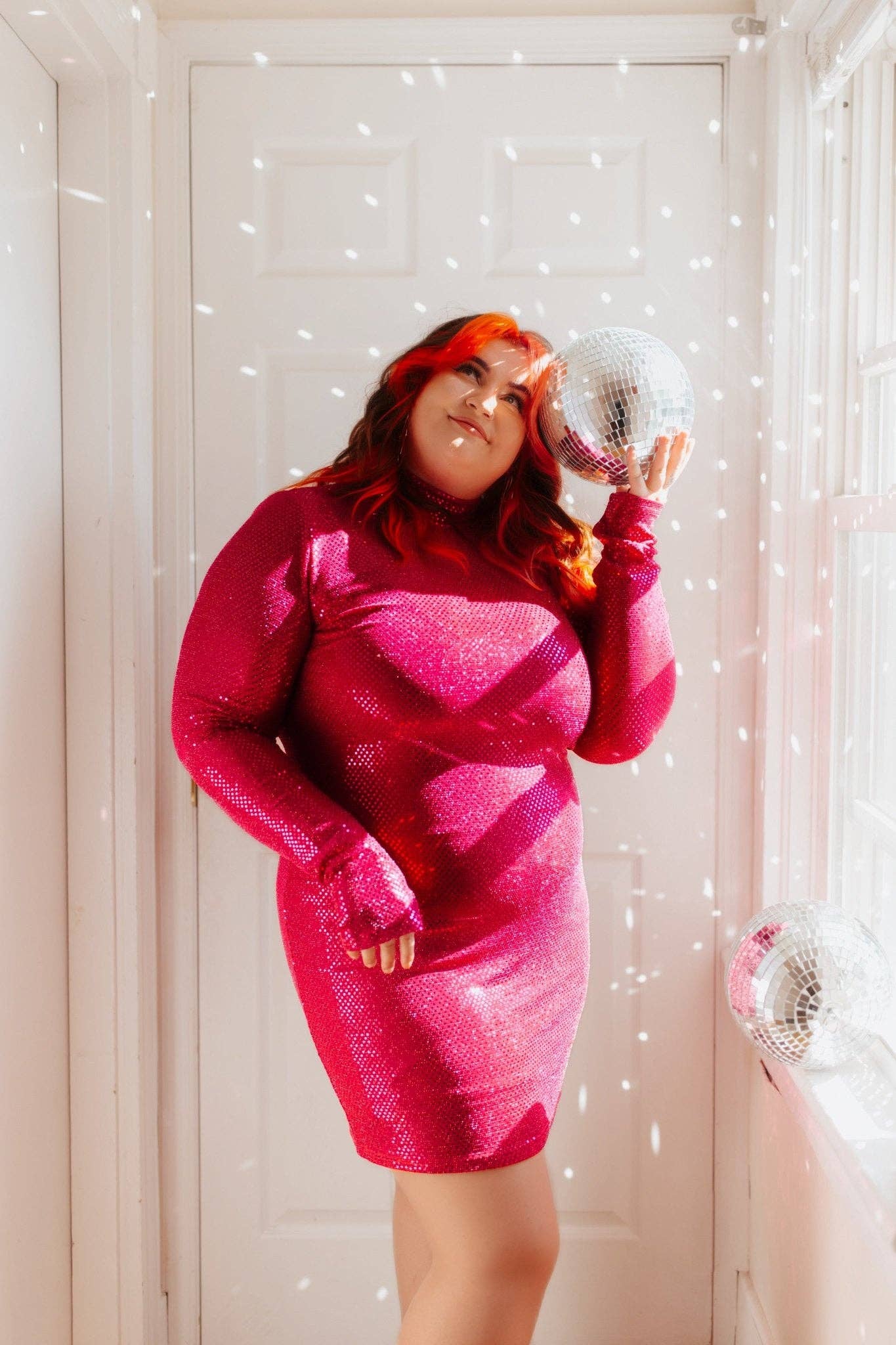 Girl Code Couture – wholesale Klänning - Dam – GLITTRANDE PALJETTKLÄNNING2