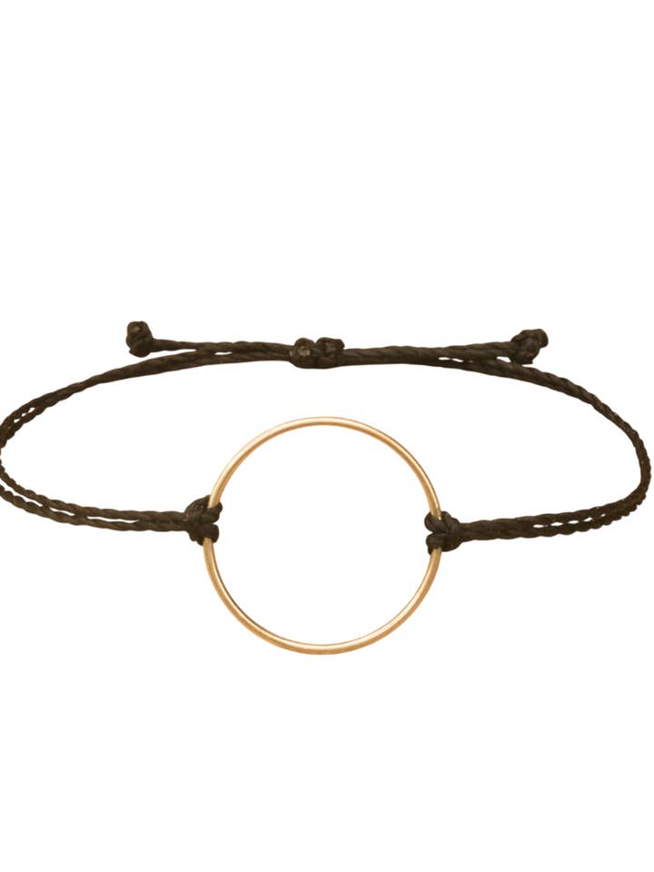 Fine karma bracelet made of brass | Minimalist jewelry for wholesale by Positiva Jewelry