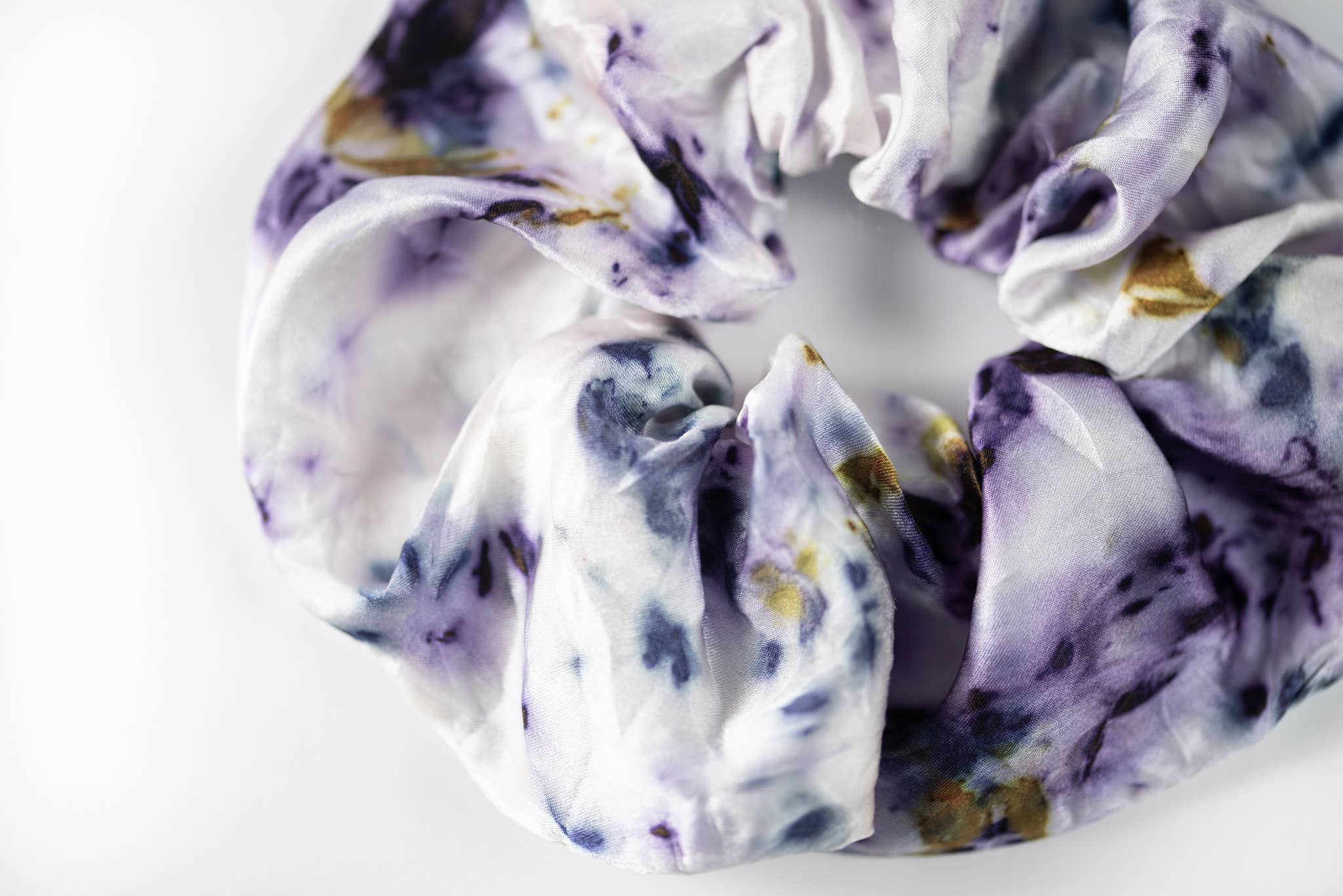 DYE KWEEN - Wholesale Scrunchie - Women's - Botanically Dyed Silk Scrunchie7