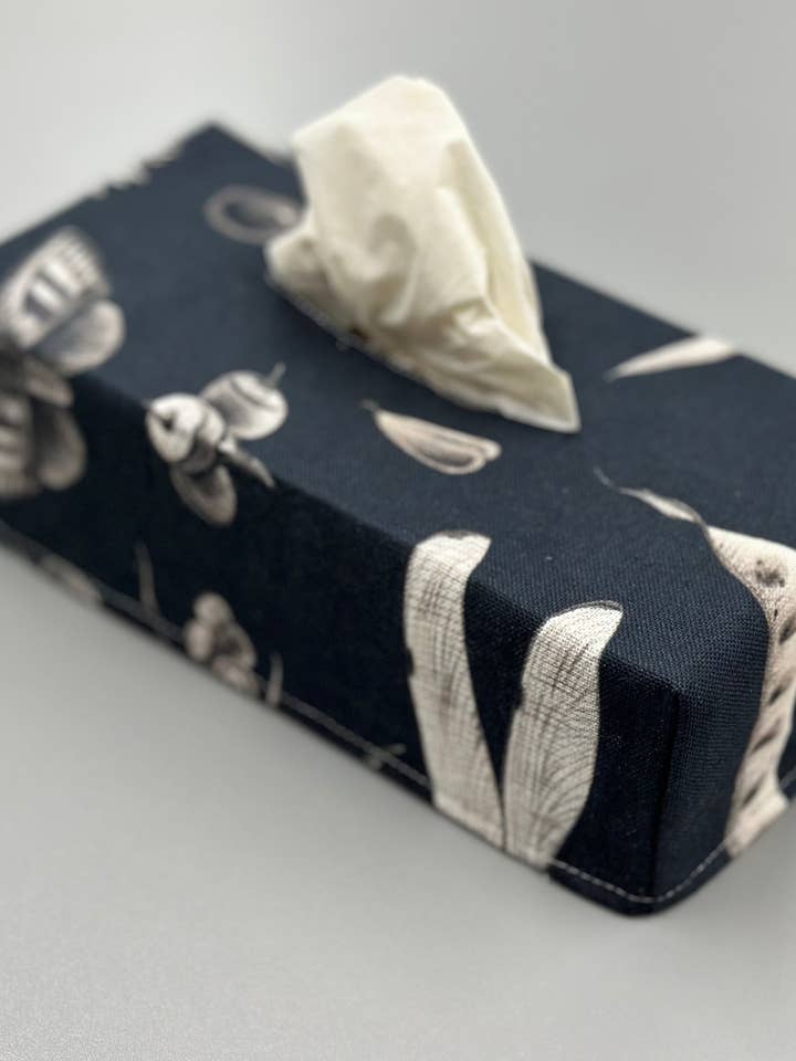 Tissue Box Cover | Seeds Carbon for wholesale by Hortensias Home