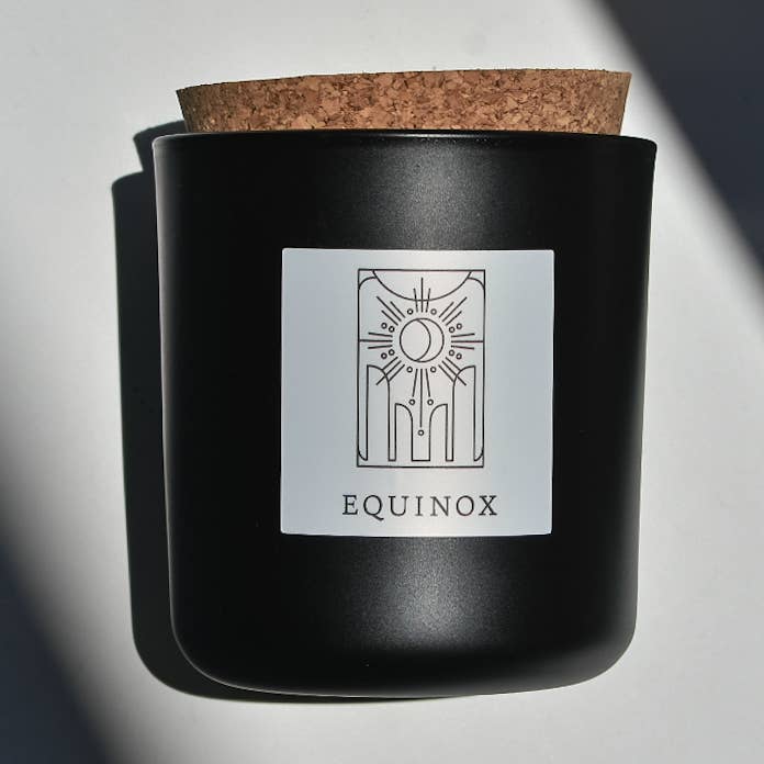 Herland Home – wholesale Burkljus – Equinox Tumbler Candle i svart glas+kork0