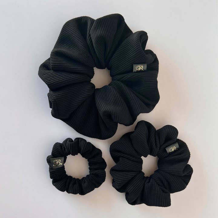B. LUVV & CO. - Wholesale Scrunchie - Women's - Ribbed Scrunchie in Black3