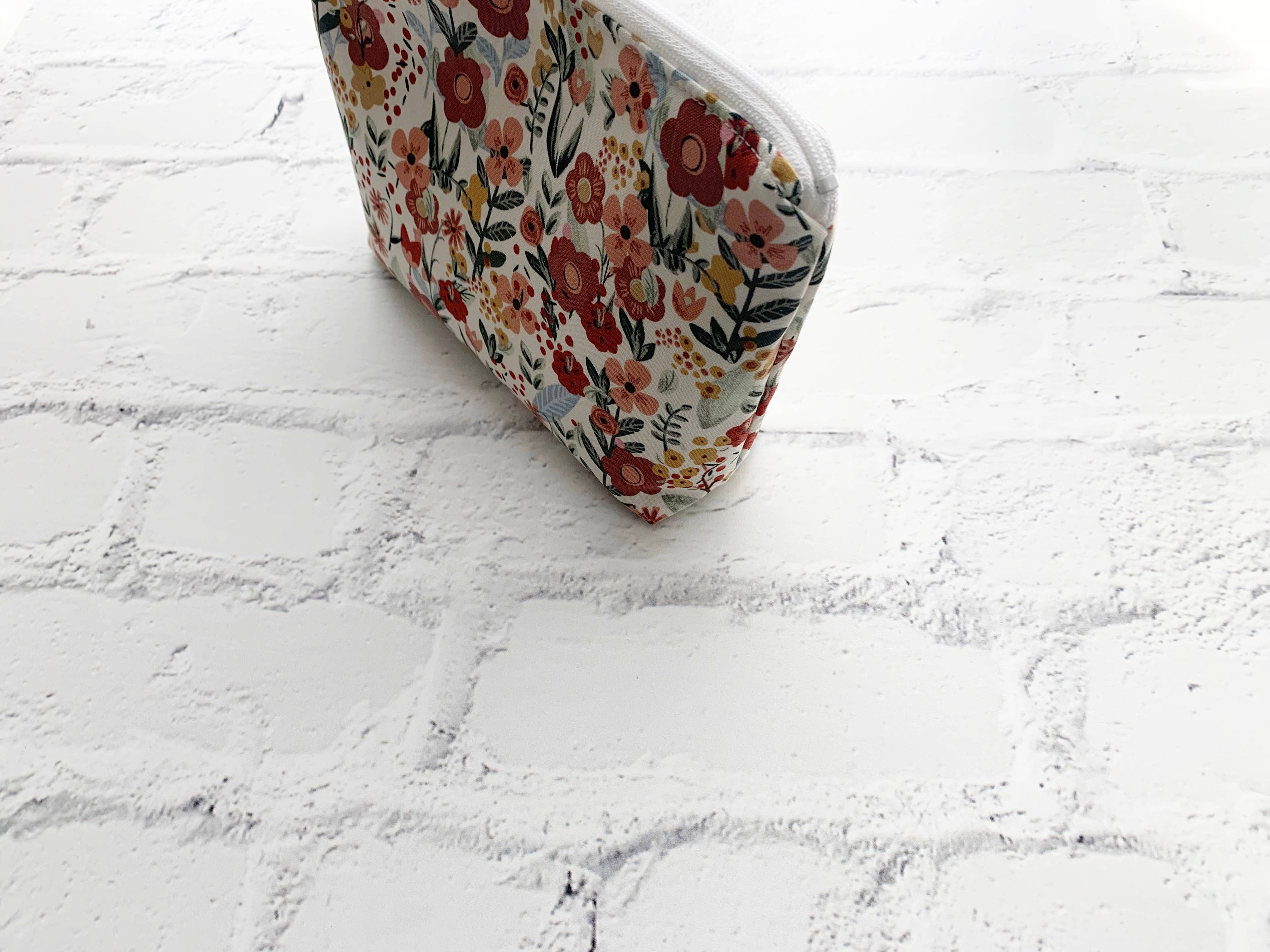 Mangham Made - Wholesale Makeup/Cosmetic Bag - Small Cosmetics Bag, Make up bag, Toiletry Pouch2