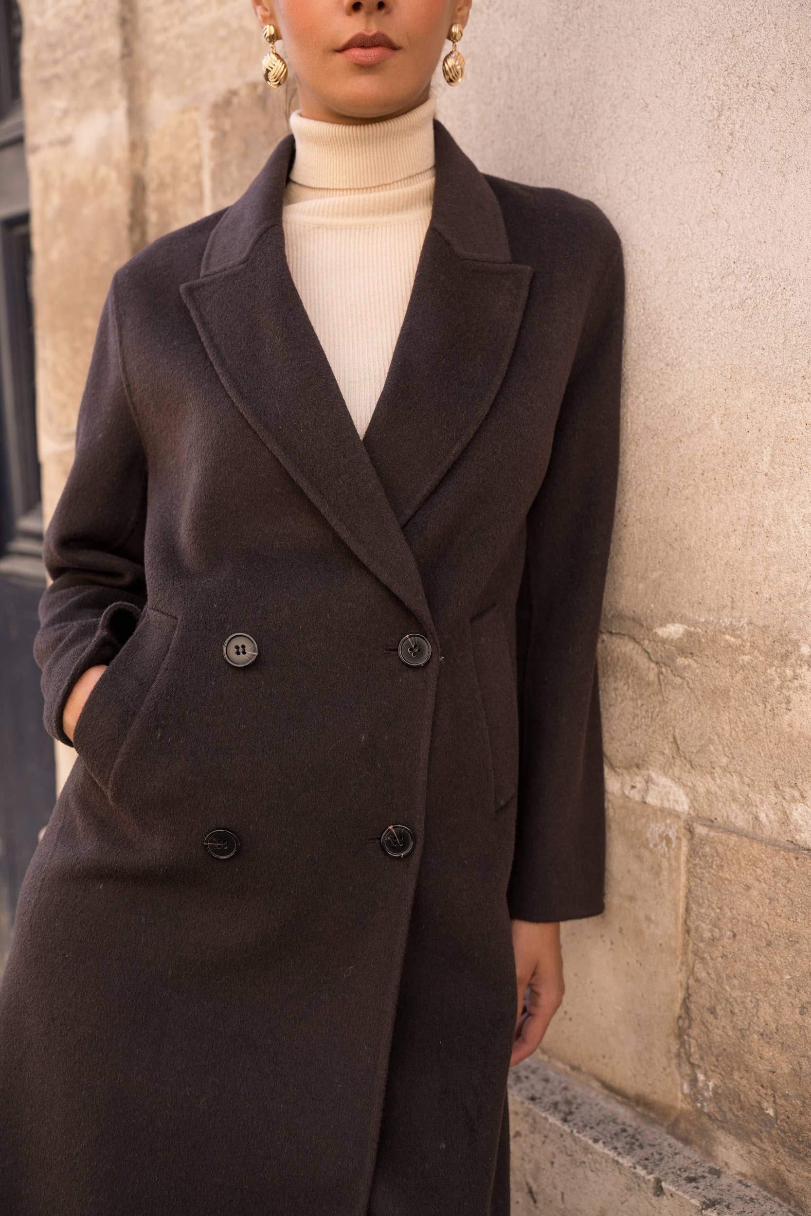 Attentif Paris – Großhandel Mantel - Damen – Extra langer, handgenähter Oversize-Mantel aus Wollmischung65