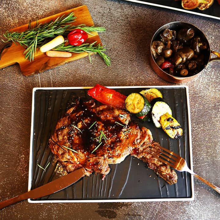 White Rim Black Textured Plate - Set of 4 for wholesale by Little White Dish