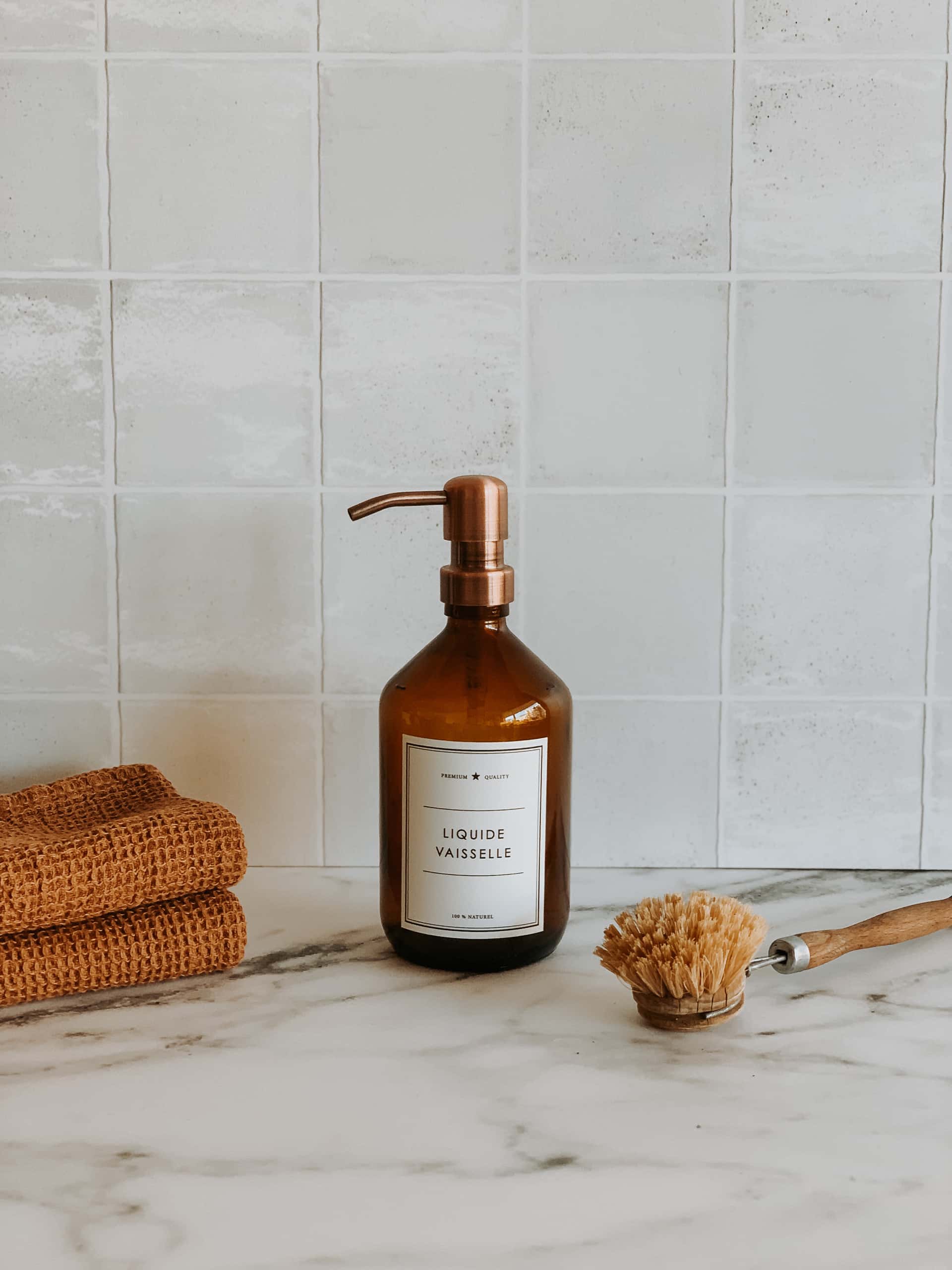 Les Flacons de l’Apothicaire - Vendita all'ingrosso Dispenser per sapone - Flacone ambra per detersivo per piatti1