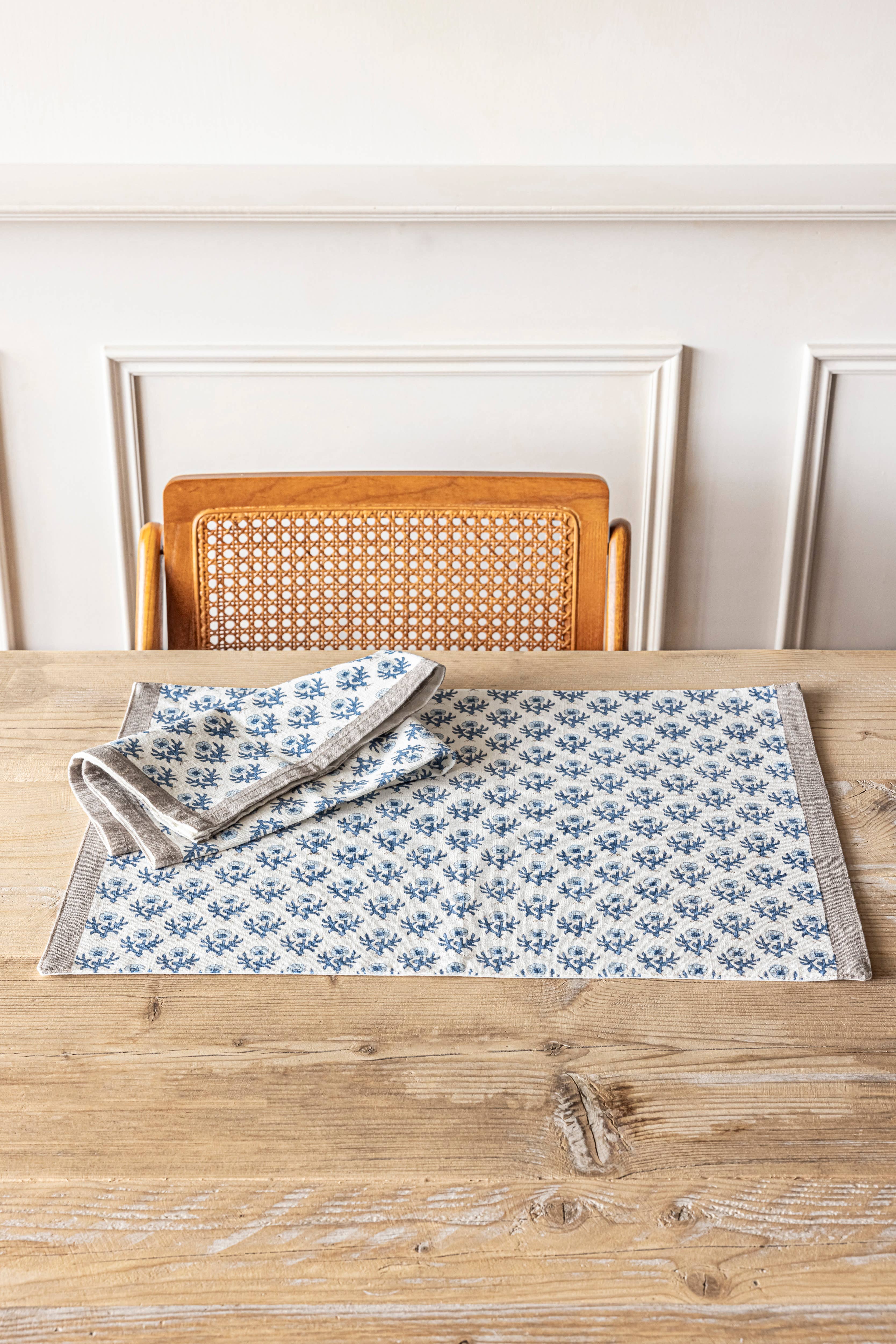 over&back - Wholesale Placemat - Artisan Hand-Blocked Placemats – 100% Cotton – Set of 434