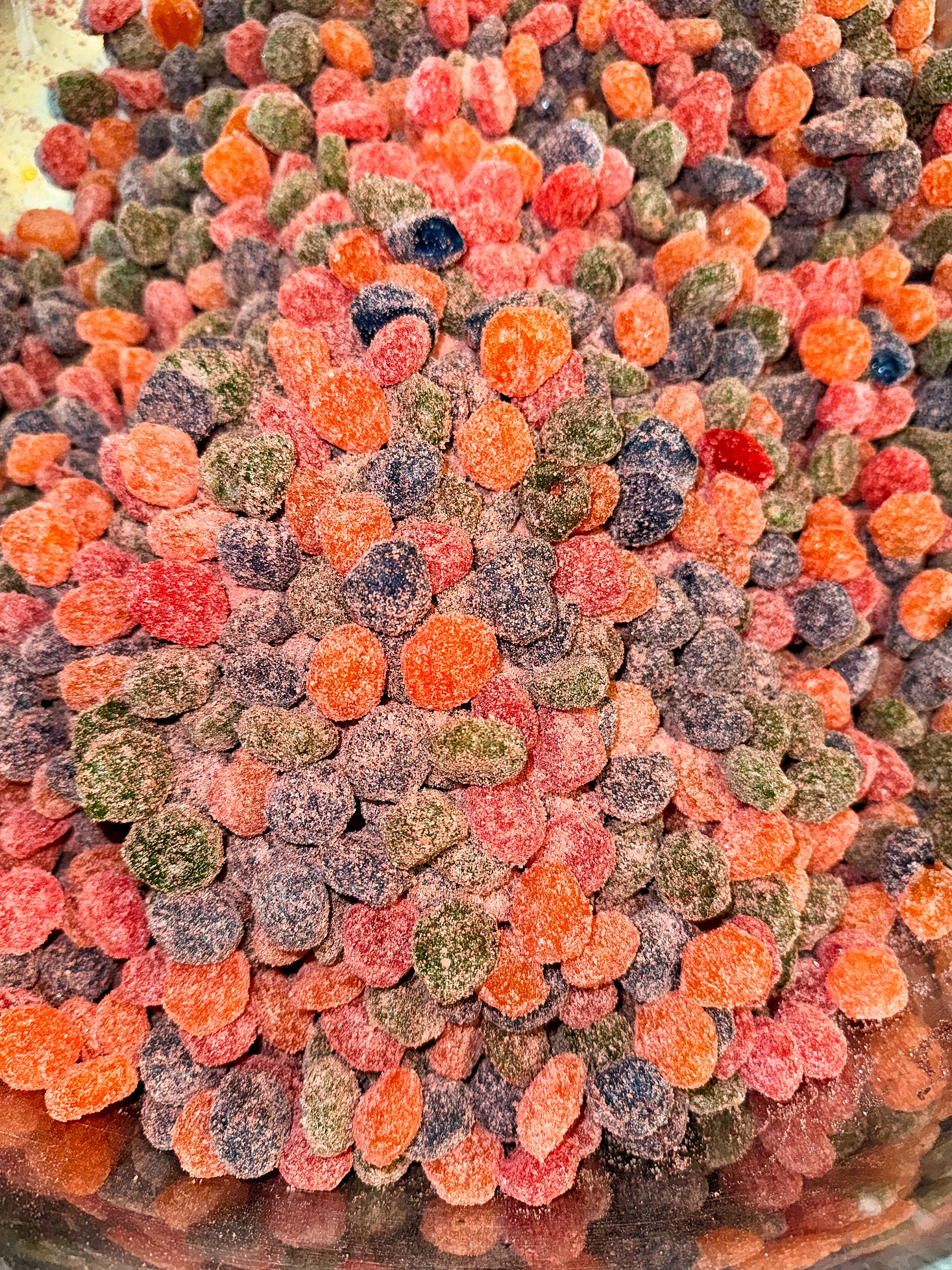 Mike's Sweet and Spicy - Wholesale Gummy - Sour Watermelon Gusher Bursts1