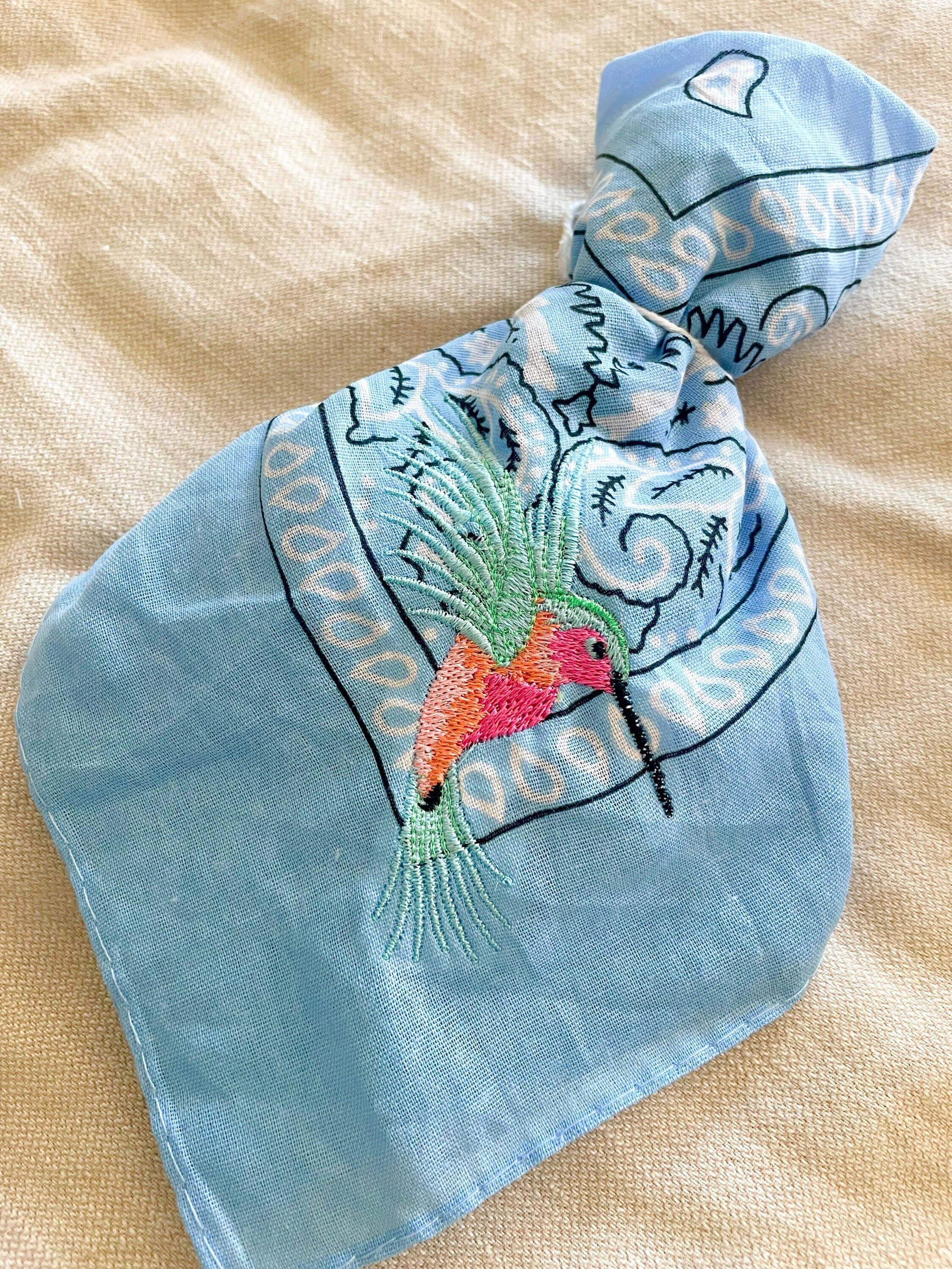 Little Lamb Designs - Vente Bandana – femme - Bandana avec oiseau brodé | Broded Robin, Cardinal8