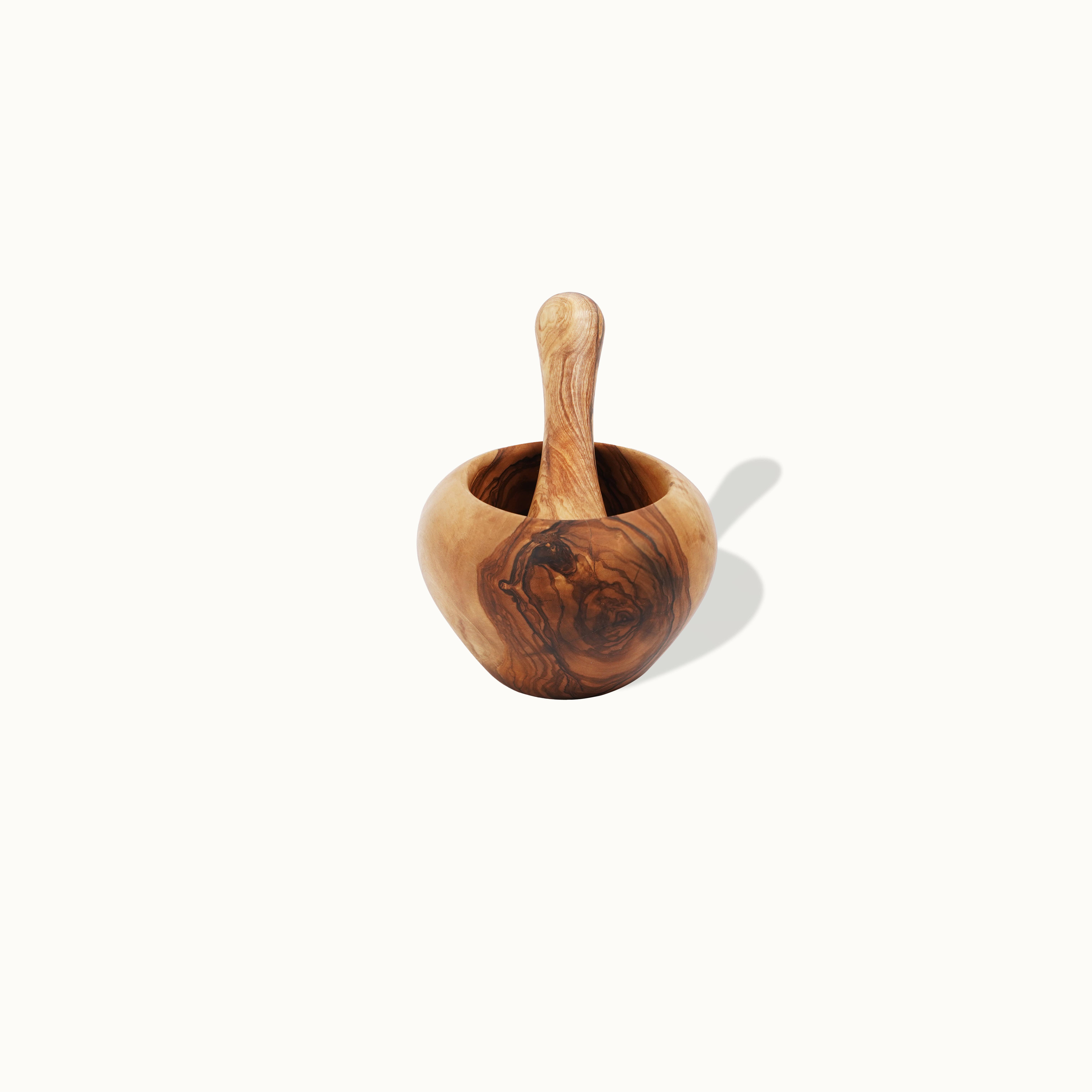 Beacrafty - Wholesale Mortar & Pestle - Mortier et Pilon Rond en Bois d'Olivier Fait Main2