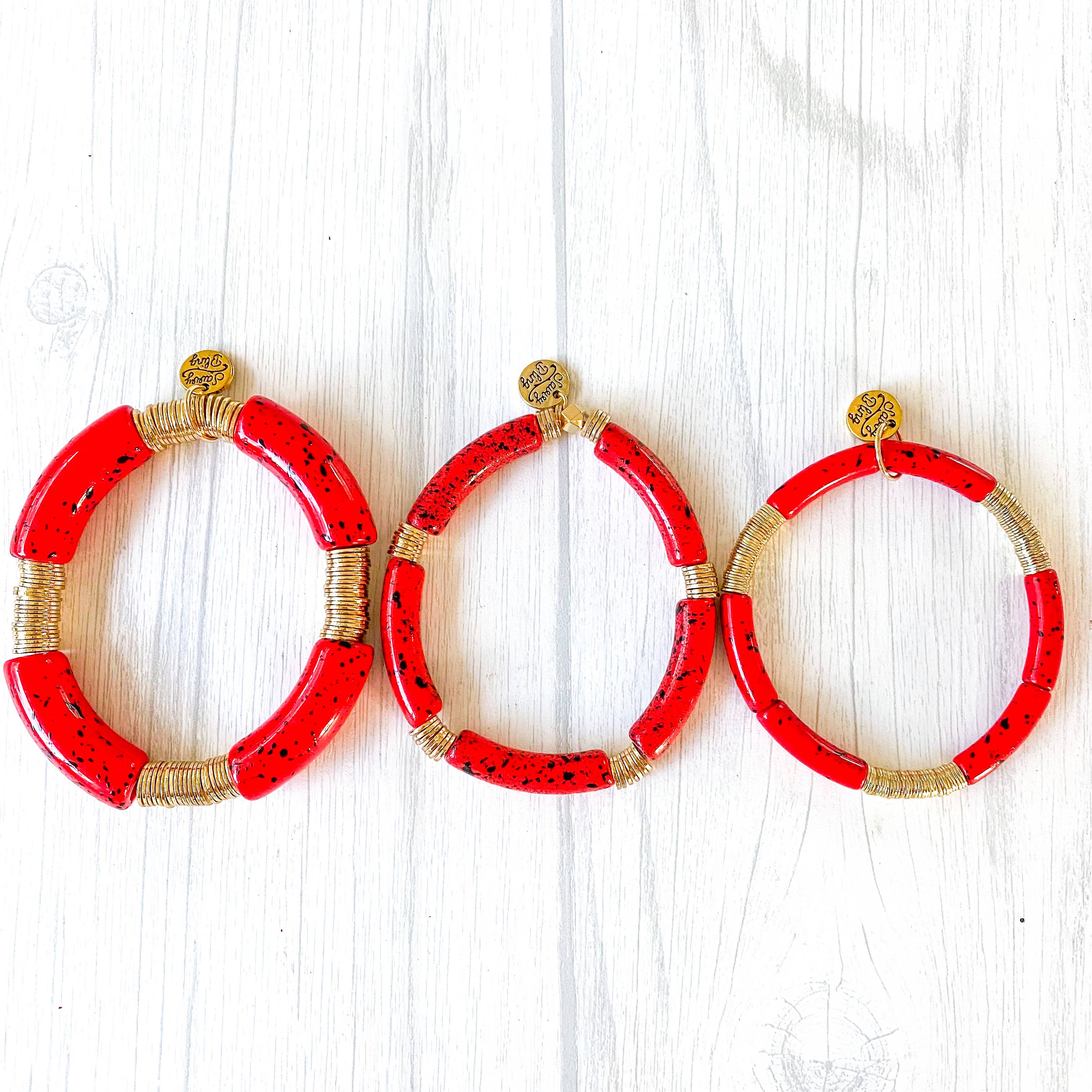 Savvy Bling - Wholesale Beaded Bracelet - Red & Black Speckle Acrylic Tube Bamboo Bracelet6