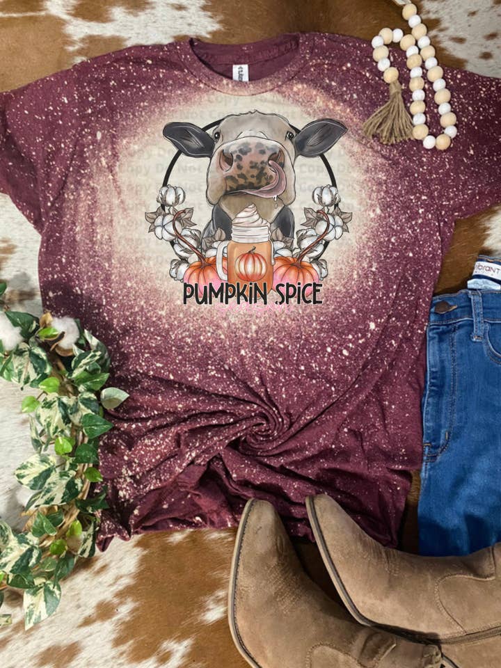 T-shirt Bleach Pumpkin Spice Cow pour la vente par Cute As A Rustic Button
