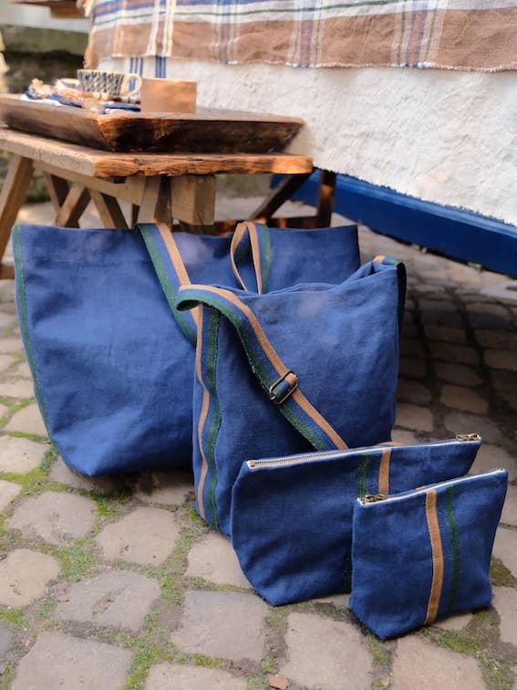 Max Pouch 23x16cm Indigo voor wholesale door Libeco Home