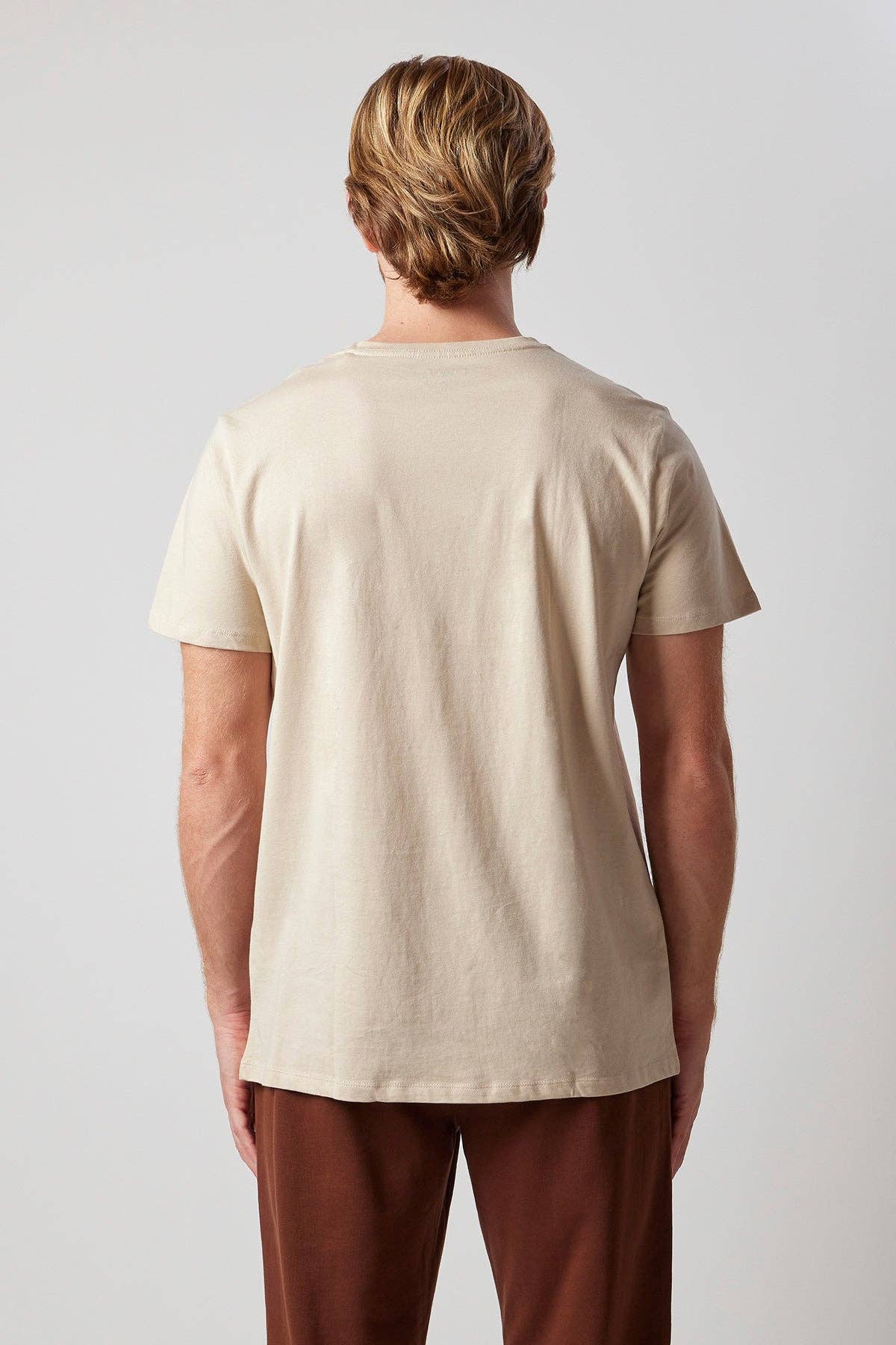 Ecru T-shirt Girocollo in cotone organico certificato in vendita all'ingrosso su Faire3