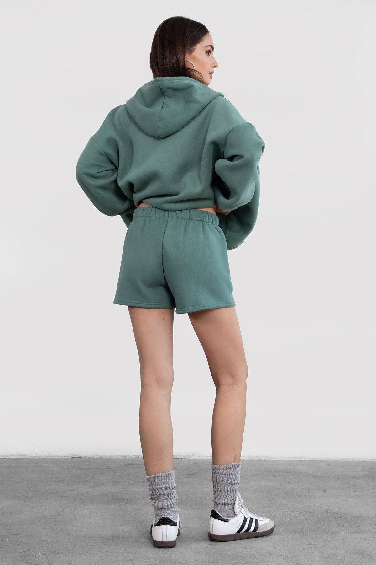 TICTOC - Wholesale Lounge Shorts - Women's - MOMO Plush Fleece Lounge High Waist Fleece Shorts44