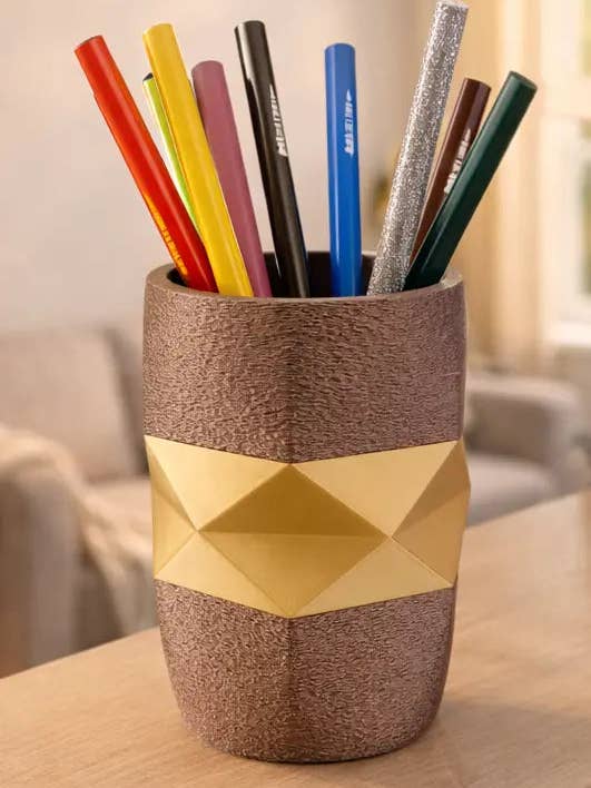 rund och fasetterad pennhållare för wholesale av Ben-J-3Dcrea