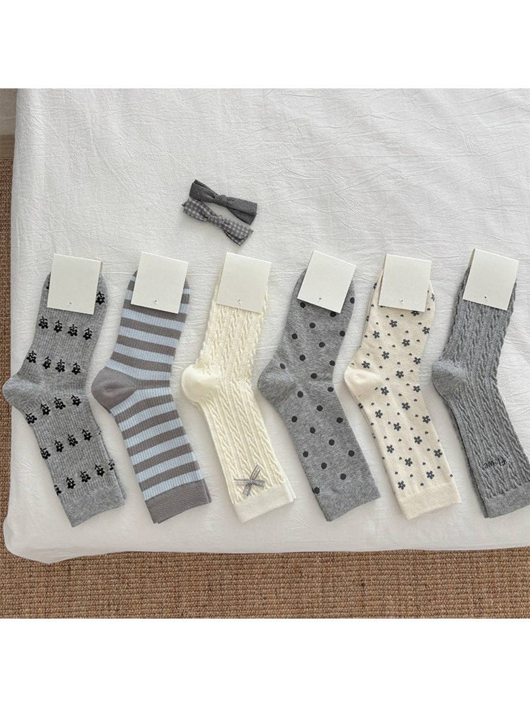 Funkyrel® Atzbranding Limited - Wholesale Socks - Women's - Rufia - Gray Floral Bow Mid-Calf Socks for Women8