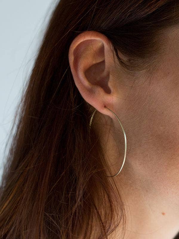 3seams - Wholesale Hoop Earrings - Medium Piper Hoops1