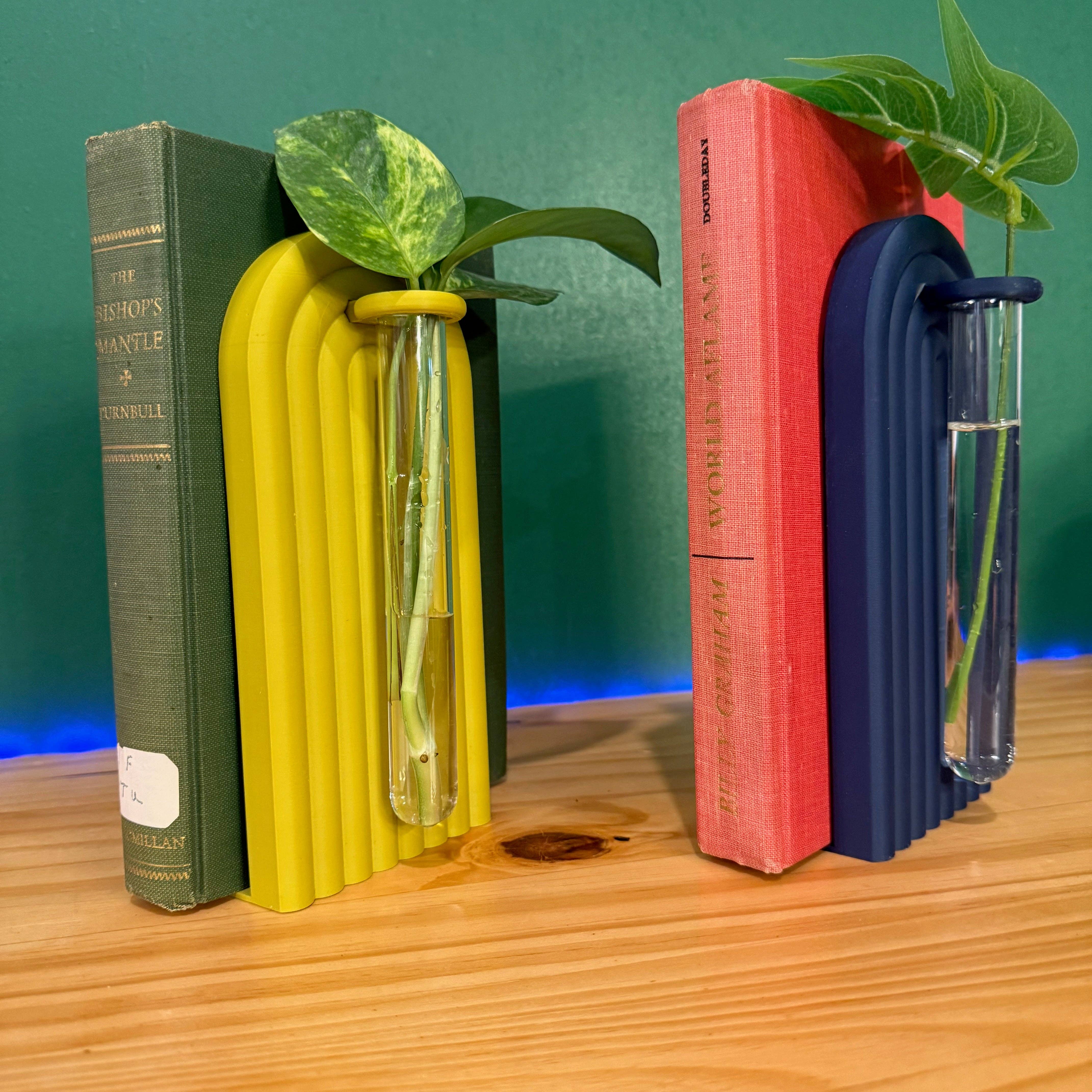 Brehmwood Creative - Wholesale Bookend - Propagation Bookend Set with Built-In Glass Tubes for Plant Lovers – 20 Colors Available!5