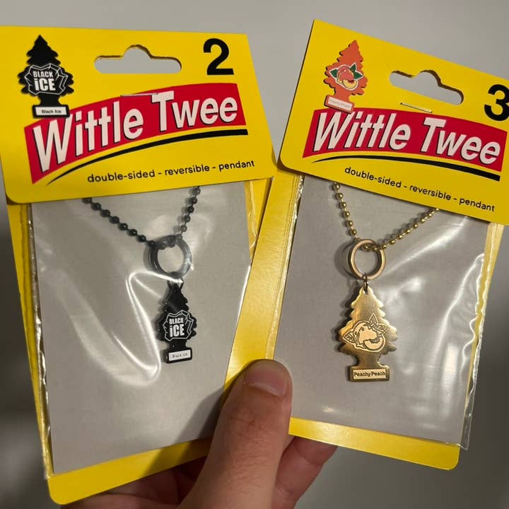Pendentif « Wittle Twee » pour la vente par FingerlessJoe
