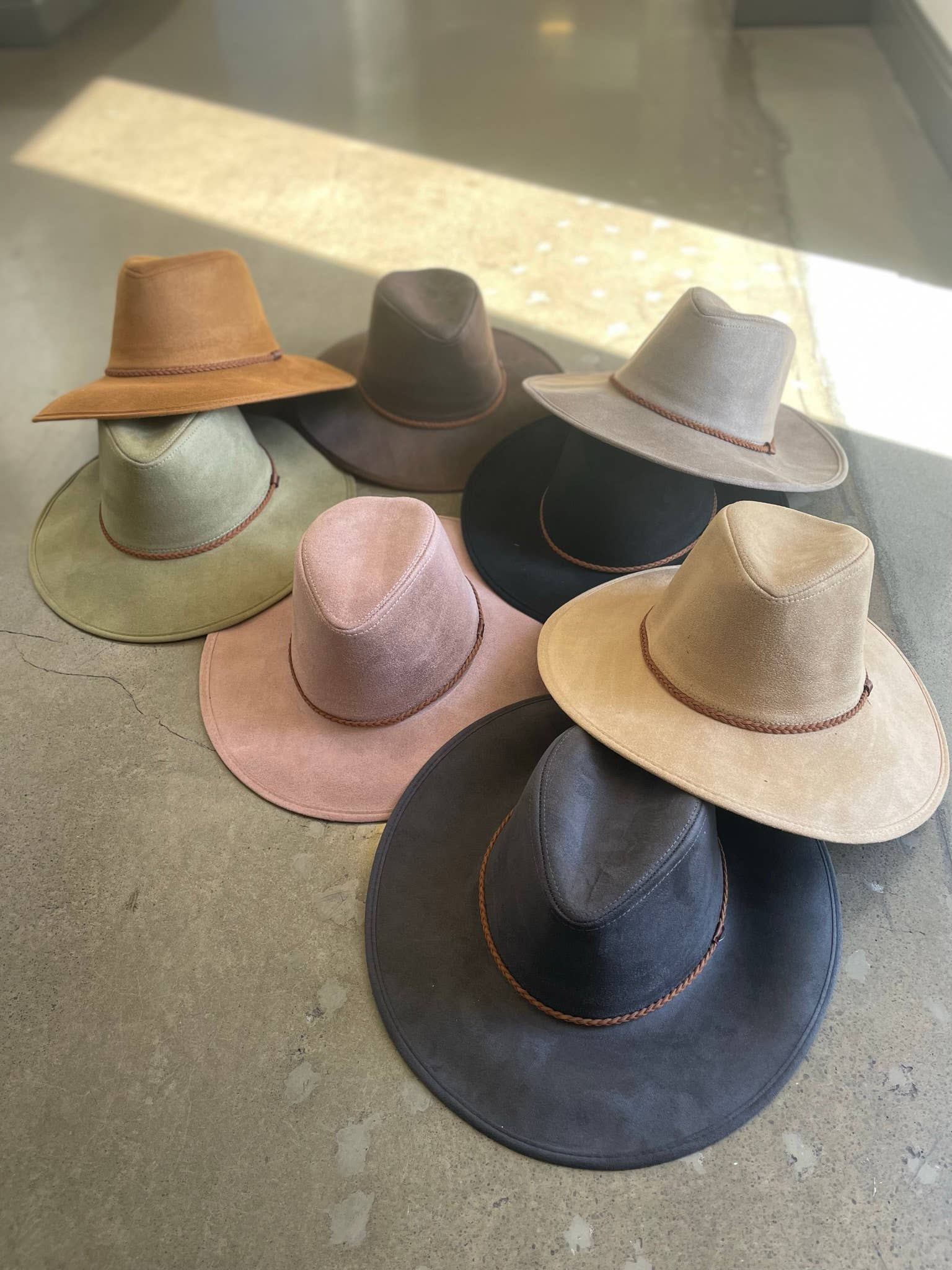 Love and Thyme - Wholesale Fedora - Women's - Best Seller! Vegan Suded Panama Hat with Faux Suede Braid Ba5