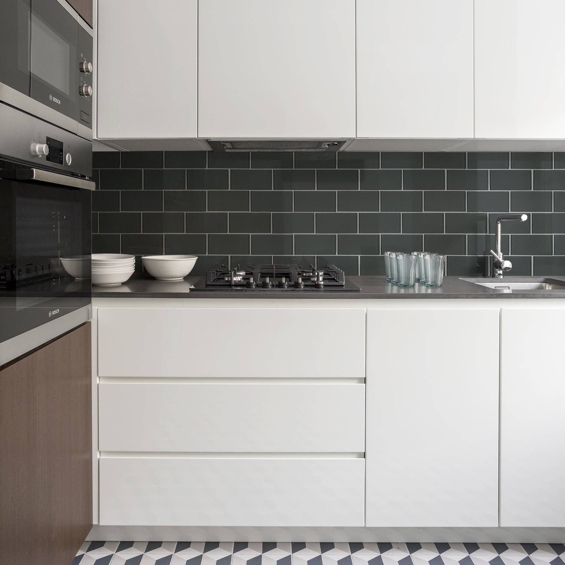 WS Tiles - Vente Carrelages muraux - Carreau de mosaïque en verre de 3" x 6", dosseret pour cuisine et salle de bain - 5 pieds carrés par carton12