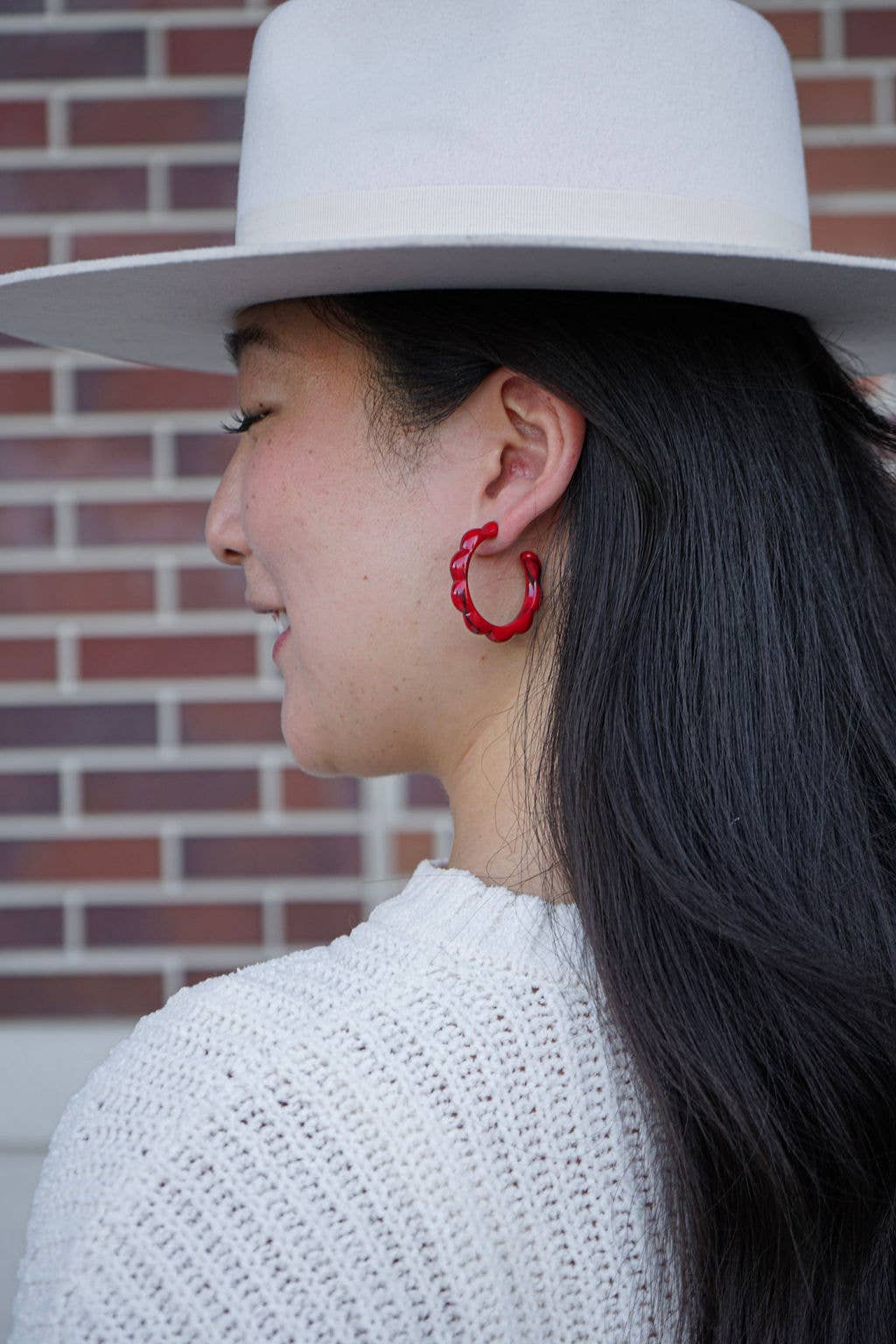 Spiffy & Splendid - Vendita all'ingrosso Orecchini a cerchio - Scarlett Hoops - Rosso Cremisi // Gioielli, Orecchini, Autunno2