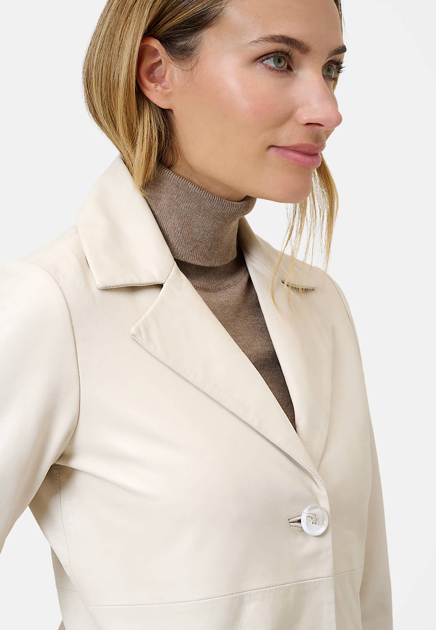 Ricano – Großhandel Mantel - Damen – Klassischer Damen Ledermantel Marzia  - Lamm Nappa Leder3