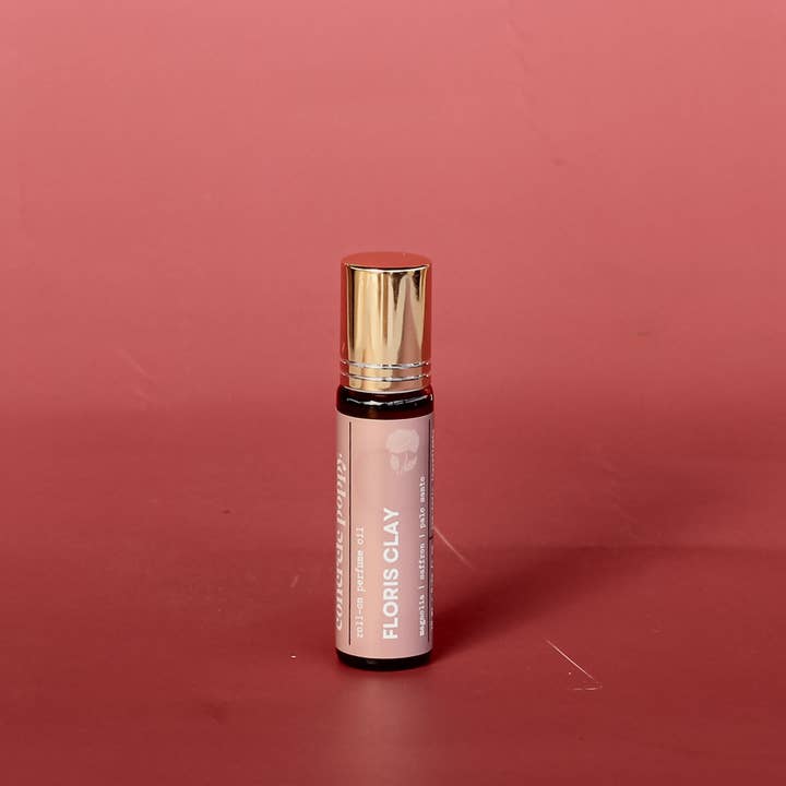 Floris Clay : Parfum Roll-On (Collection de la Saint-Valentin) pour la vente par Concrete Poppy Design