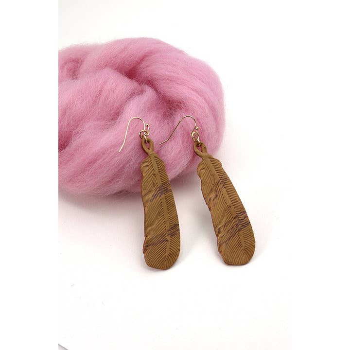 JOSSLYN by wall to wall - Wholesale Dangle Earrings - BOHO GENUINE LEATHER FEATHER DROP EARRINGS | 52E21109130