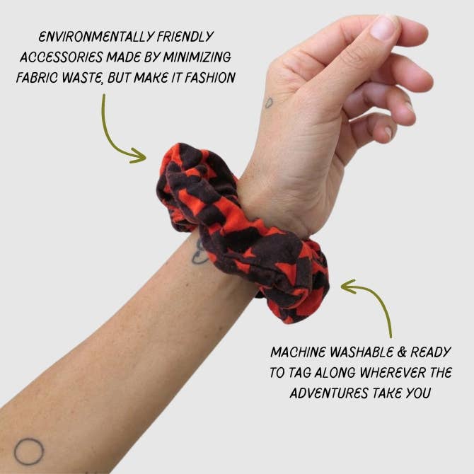 Jenny Pennywood - Wholesale Scrunchie - Women's - Zero Waste Scrunchie - Natural & Lavender1