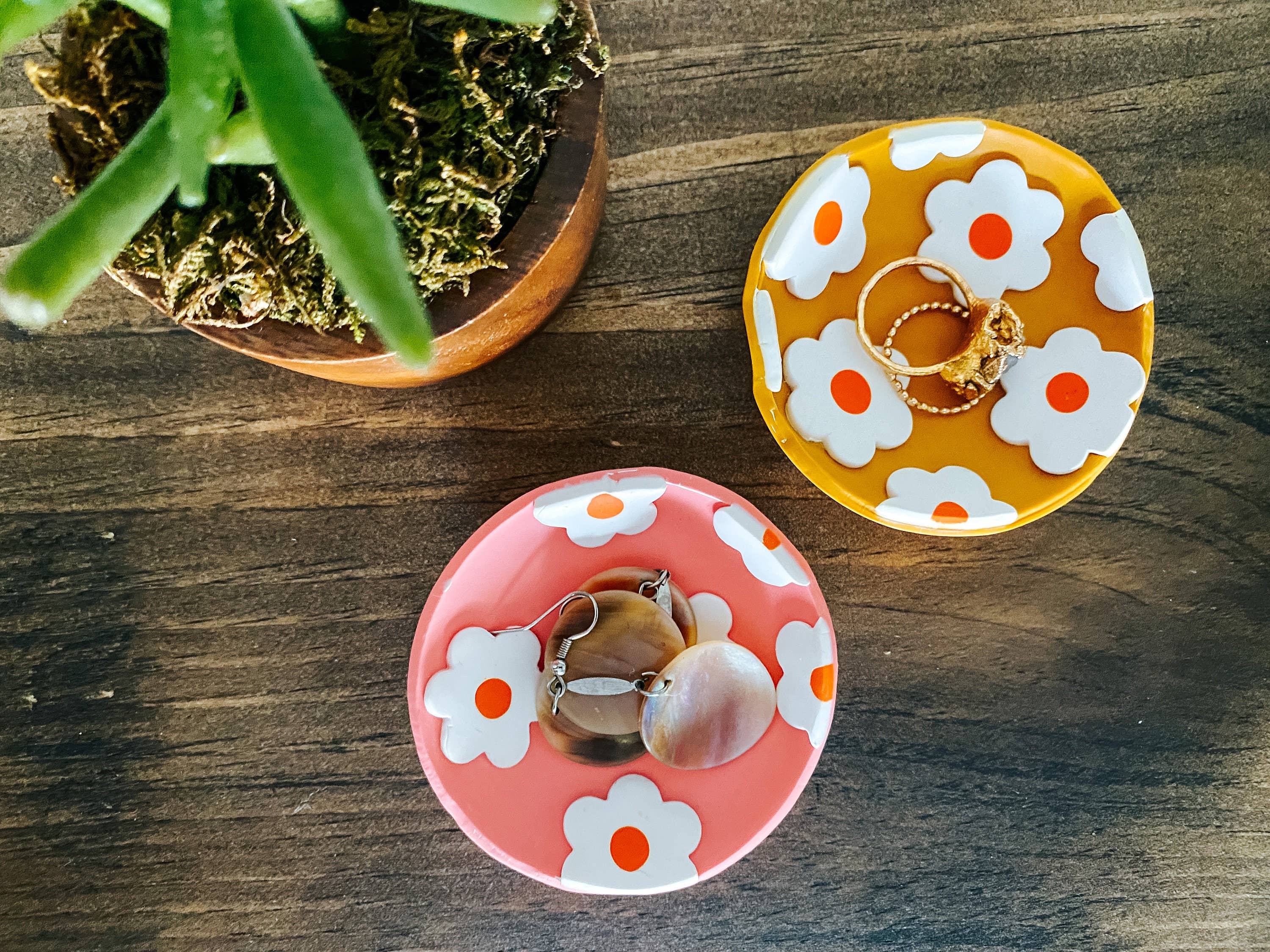 Lauren Likes Art - Wholesale Jewelry Dish - Daisy Flower Polymer Clay Boho Trinket Dish2