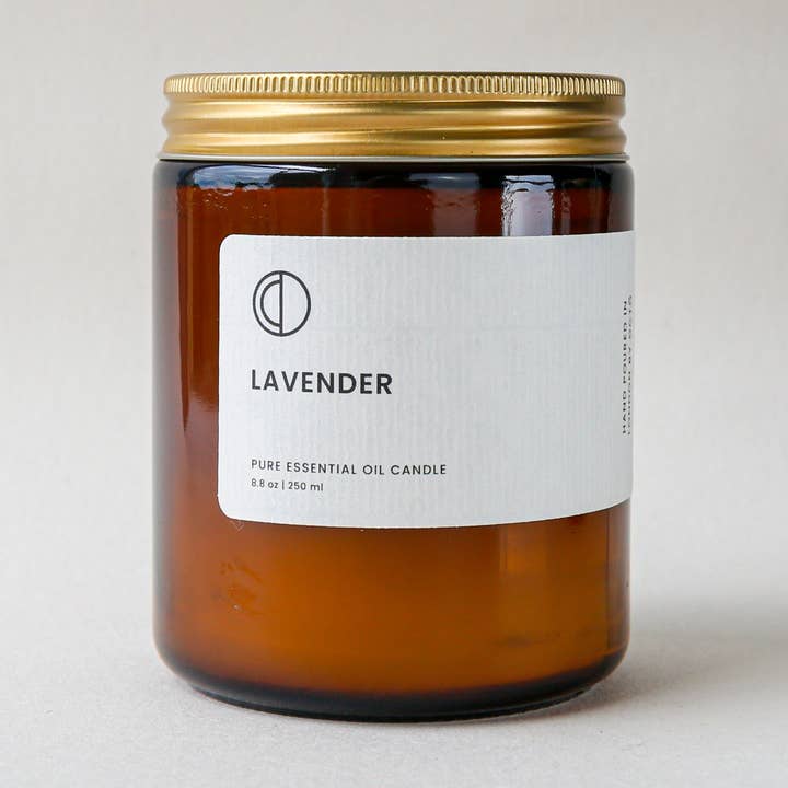 Lavender candle for wholesale by OCTŌ