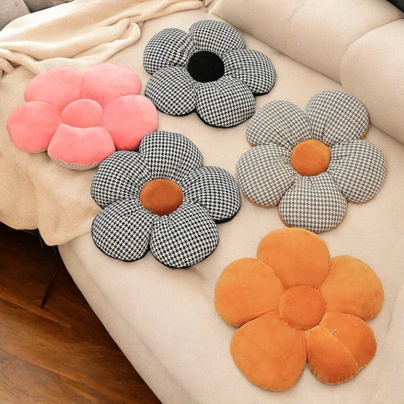 ToyalFriends - All Import Duties Covered! – wholesale Stolskudde – Fylld Houndstooth blomkudde (45cm)5